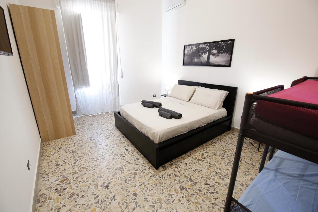 Apartment Holiday Catania Exterior photo